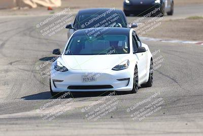 media/Sep-20-2025-Extreme Speed (Sat) [[1fcc23683c]]/Orange (Mid Intermediate)/Session 3 (Offramp)/